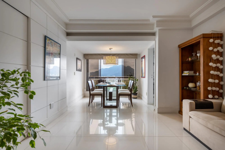 Pineapples LC2207 | Coverage in Barra da Tijuca