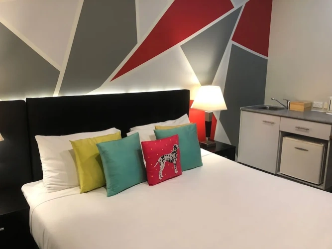 Standard room with balcony and with city view