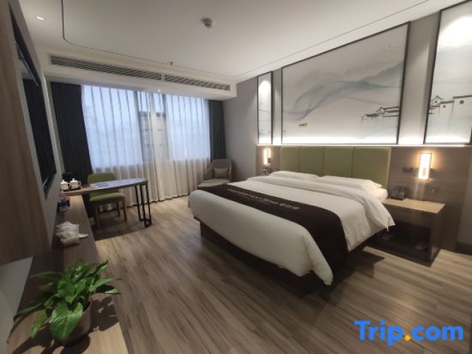 Deluxe Double Suite