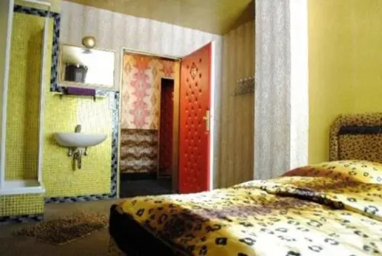 Kiezbude Hostel