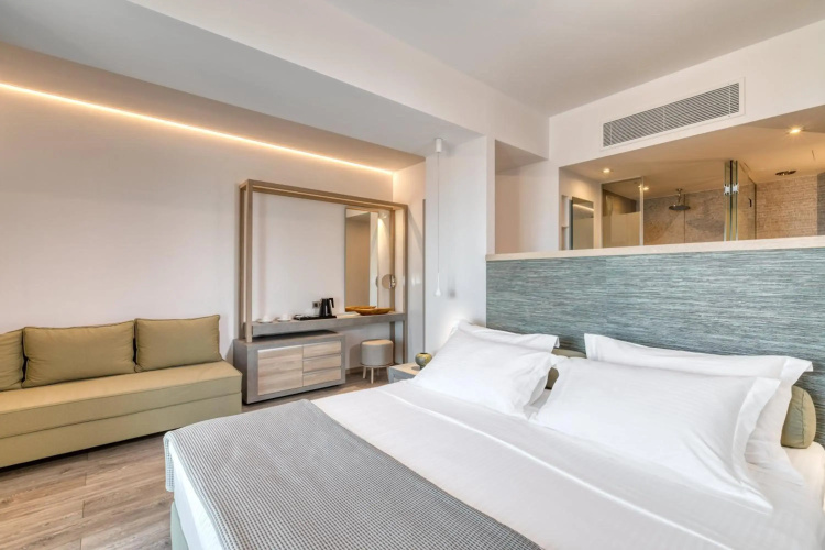Las Hotel & Spa