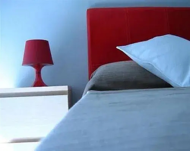 Blue Moon Apartments
