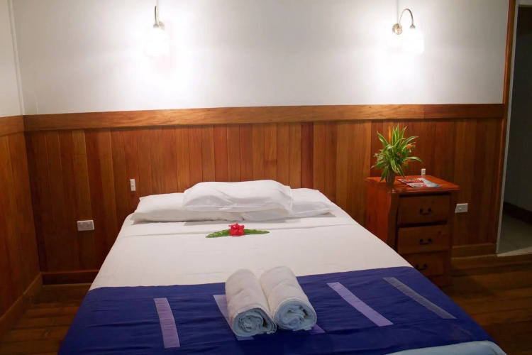 Driftwood Resort