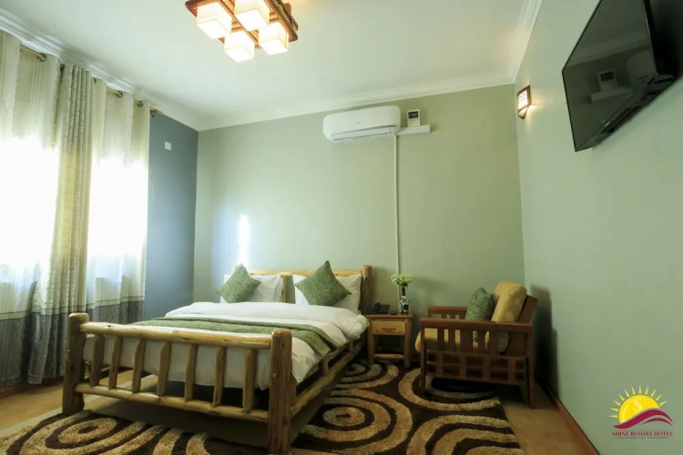Shine Country Resort Hotel