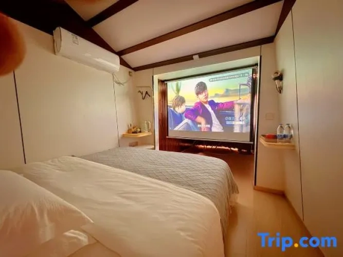 Standard Double room with river view