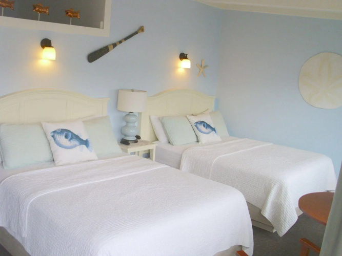 Harborview Inn & RV Park