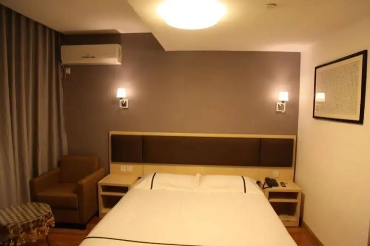 Motel 168