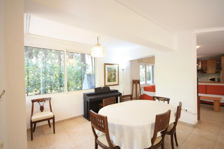 Park View Apartment with Garden 120m