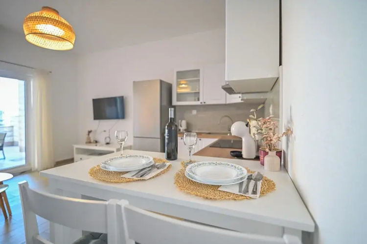 Ami Aparment Strožanac