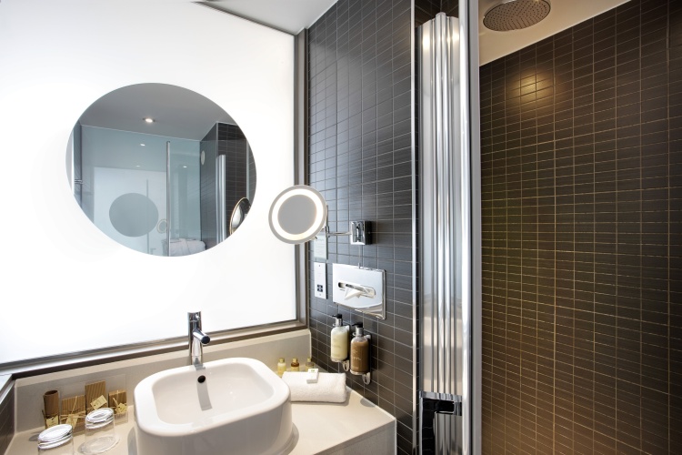 Holiday Inn Bristol City Centre photo 11