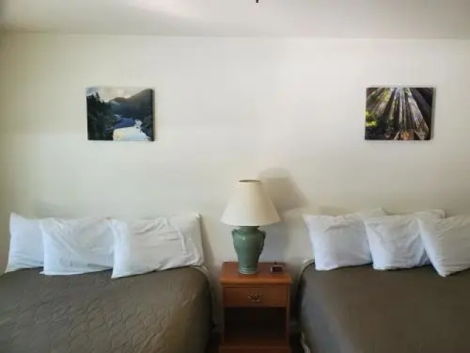 Hiouchi Motel