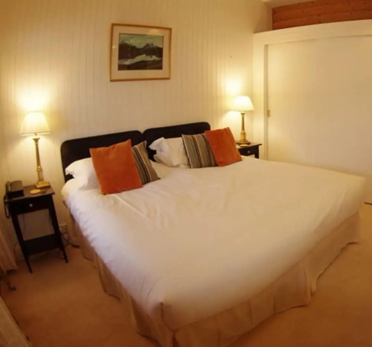 Summer Isles Hotel