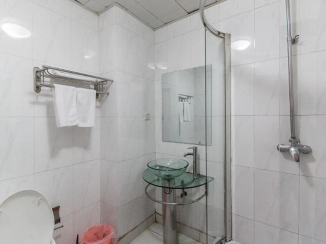 Baisha Hotel