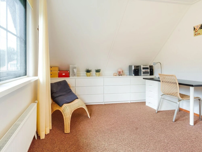 A Forest Villa With Spacious Garden And A View Over The Meadows