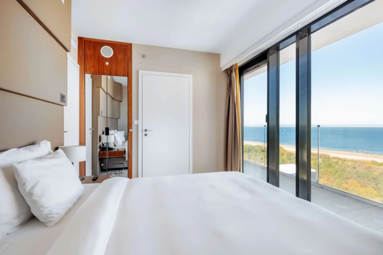 Blue Sky Suite with sea view