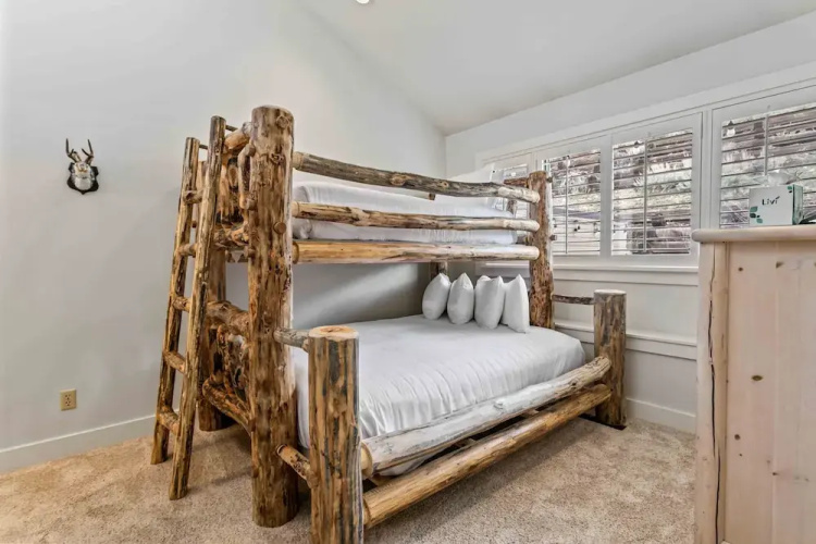 1733 - Daystar Three Bedroom with Spa 3 Condo