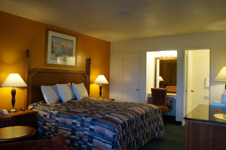 Classic Inn Red Bluff