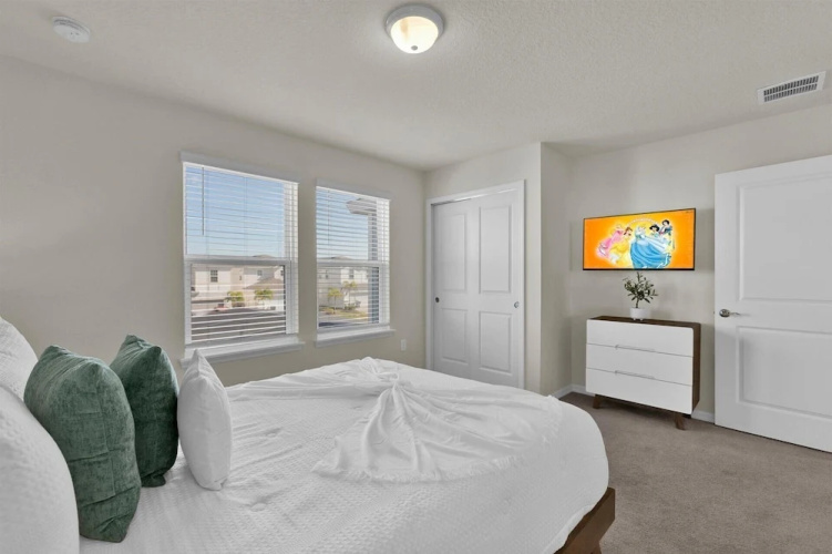 1811 Summer dr