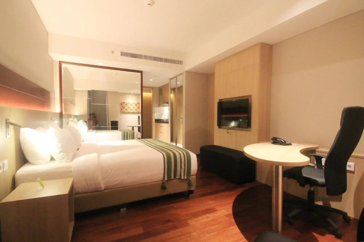 Luxury Apartment By Mediapura
