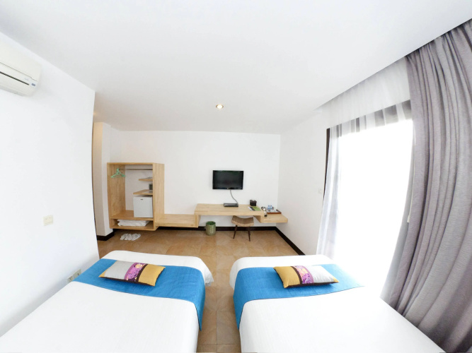 Hotel Cara