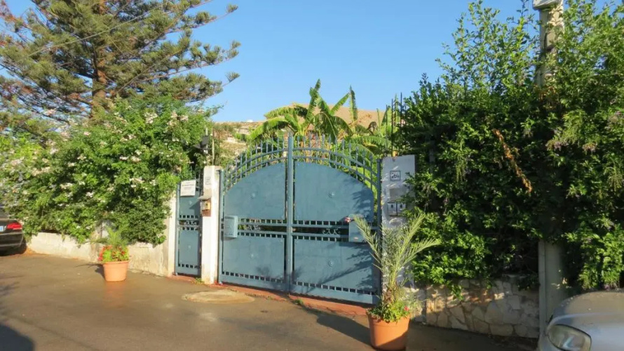 Il Roseto di Betty Appartamento in villa S1