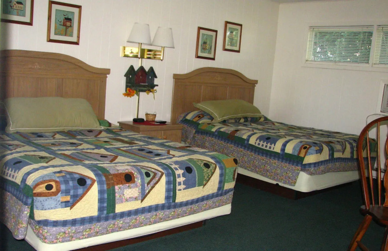 Oak Park Inn