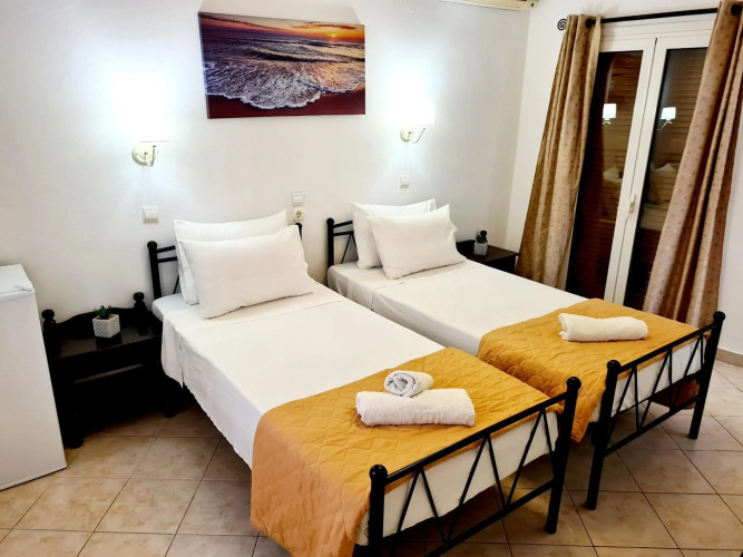 Avra Rooms