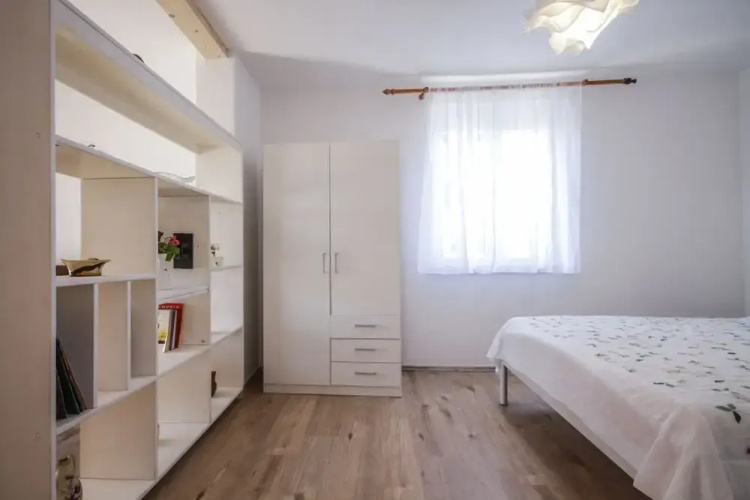Apartment Tosca with Parking