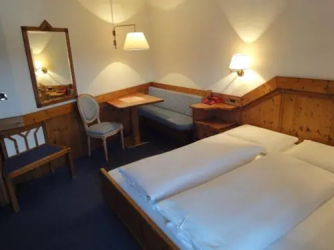 Hotel zum Wolf