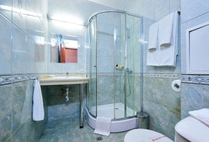 1 Bedroom Apartment with balcony