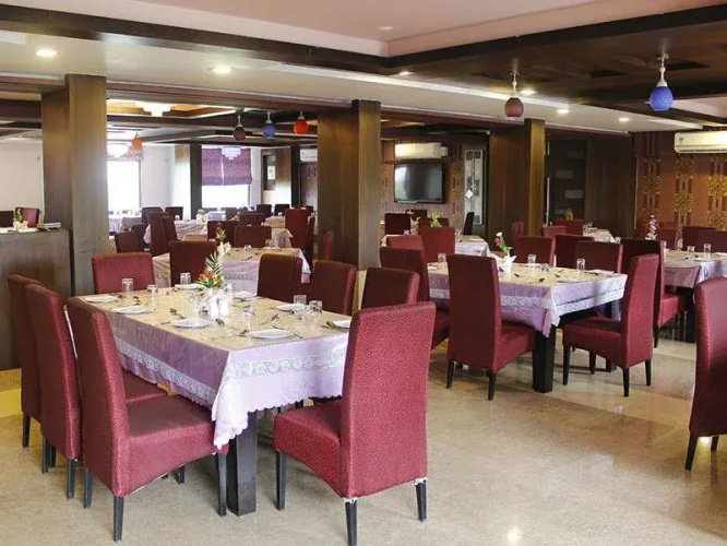 Hotel - The Jhora Magra
