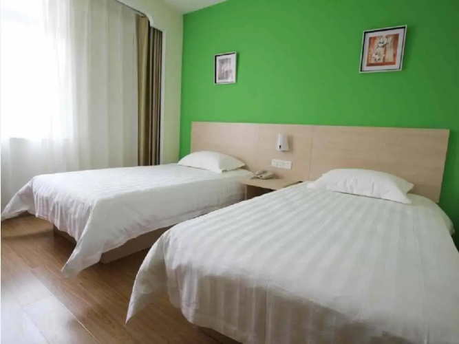 Jinghua Hotel Dingzhou Train Station
