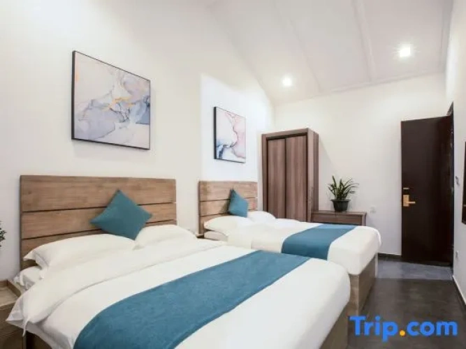 2 Bedrooms Suite