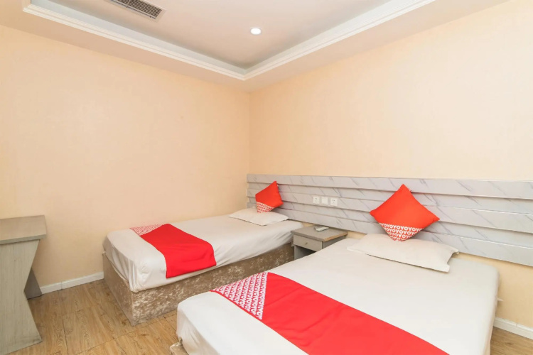 Aike 100 Business Hotel - Chunyang Road
