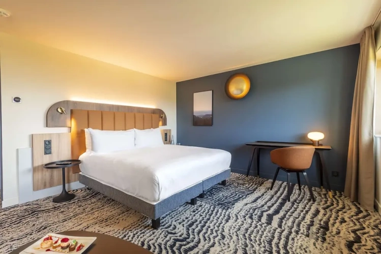 Double Junior Suite with lake view