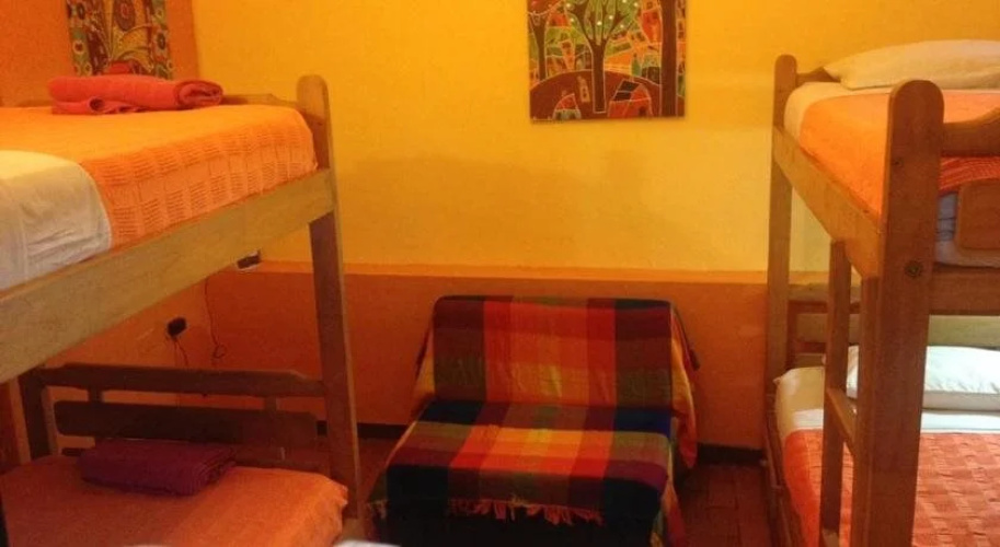 Hostel Caracol