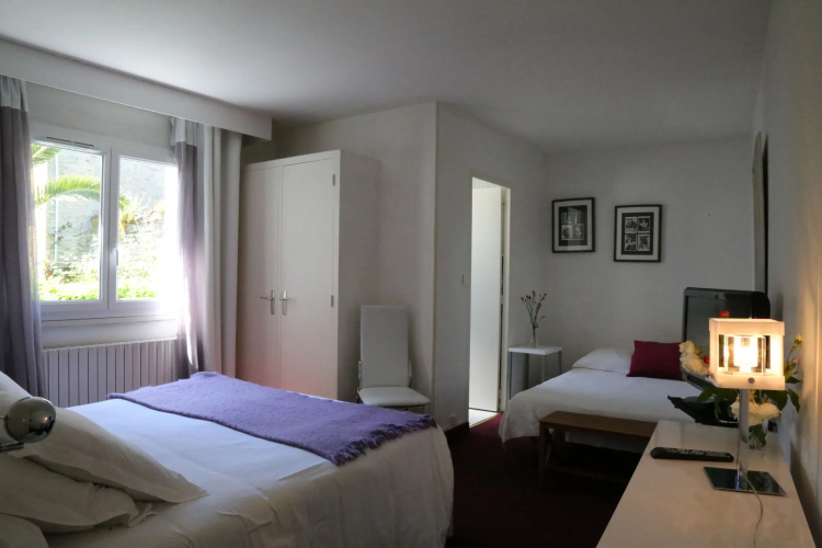 Hotel Moderna