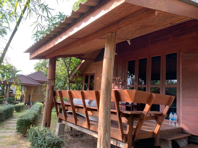 Double Bungalow