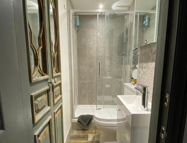 Double Basement Apartment