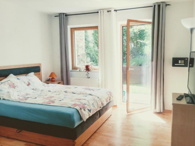 2 Bedrooms Apartment with view
