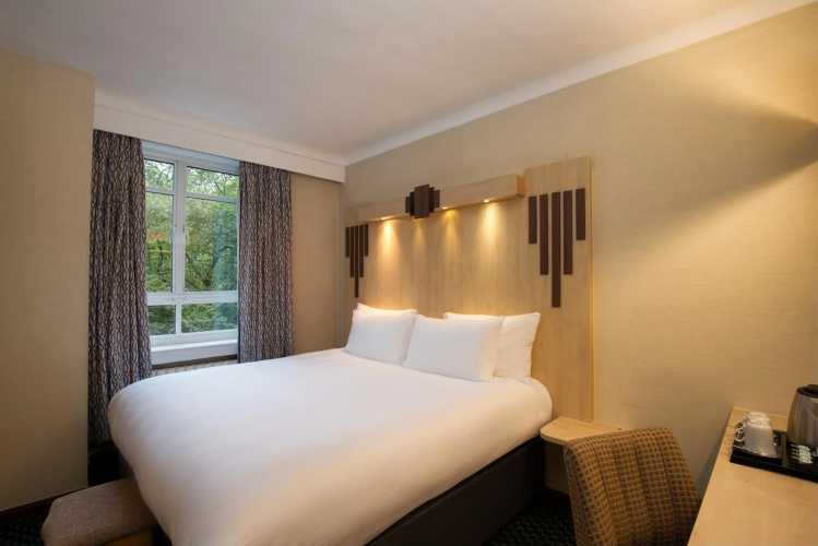 Tavistock Hotel photo 24