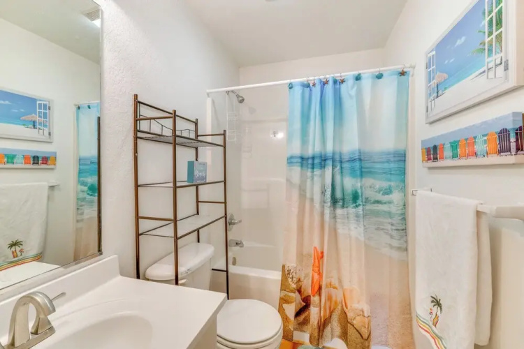 Walk to Pier: Spacious Coastal Home!