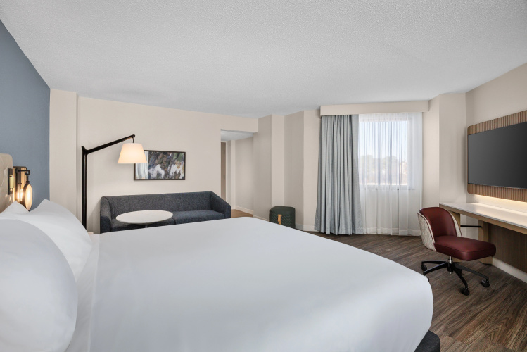 Crowne Plaza Virginia Beach Town Center photo 7