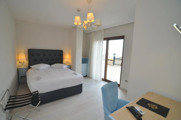 Motali Life Hotel