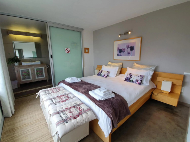 Lind End Guest Farm