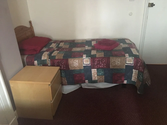Economy Twin room