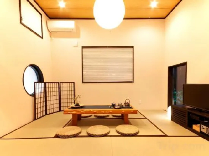 Yadoya Asakusa-Honkan