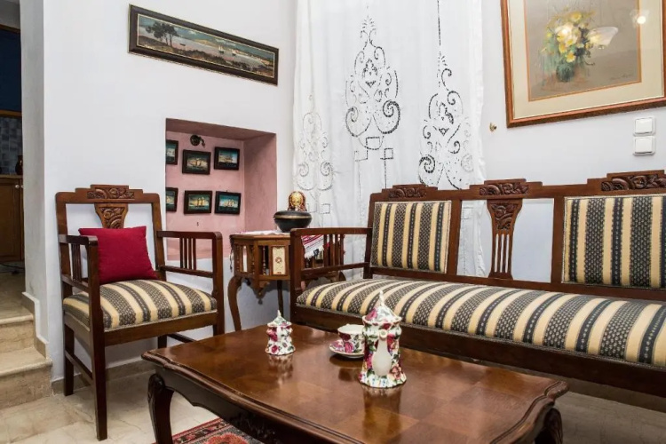 Dryades Villa