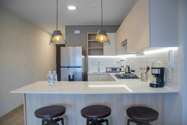 w Majestic 1BR w Modern Pool in Miraflores