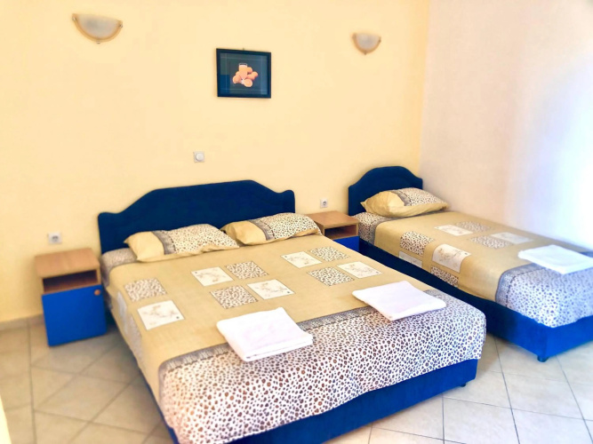 Delfini Apartments